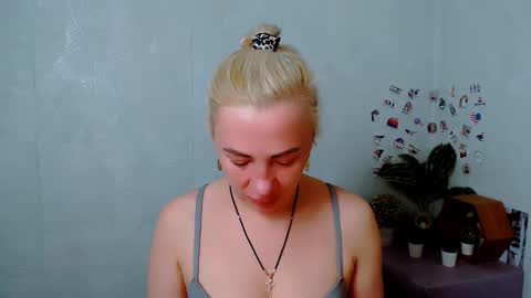 Alina online show from March 18, 2026, 5:54 am