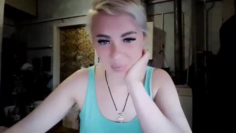 Alina online show from April 4, 2026, 8:23 am
