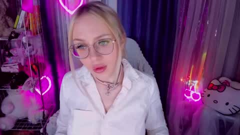 Snapshot of alinaocean chatting on April 30, 2026, 6:36 pm alinaocean online show from April 30, 2026, 6:36 pm