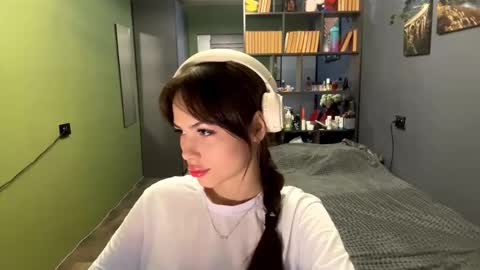 Alice online show from October 17, 2025, 10:07 am