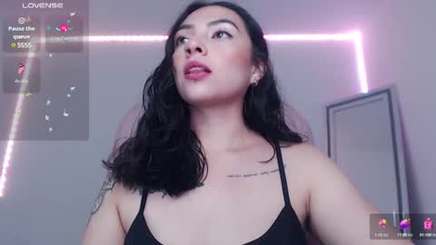 Alejandra online show from March 10, 2025, 5:00 am