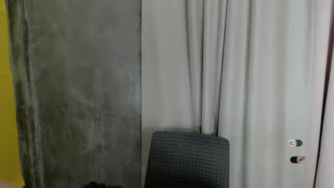 Snapshot of alisa_kiss_ chatting on December 17, 2024, 7:40 am Shanti xhey online show from December 17, 2024, 7:40 am