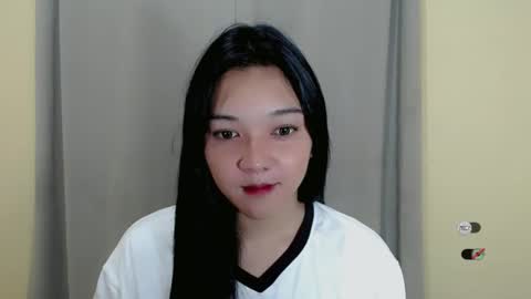 Snapshot of alisa_kiss_ chatting on February 26, 2025, 9:32 am Shanti xhey online show from February 26, 2025, 9:32 am
