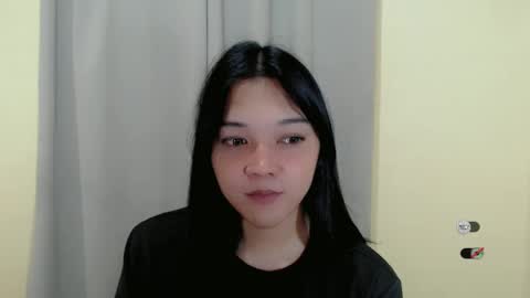 Snapshot of alisa_kiss_ chatting on March 5, 2025, 7:38 am Shanti xhey online show from March 5, 2025, 7:38 am