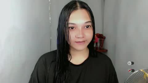 Snapshot of alisa_kiss_ chatting on September 17, 2025, 3:57 pm Shanti xhey online show from September 17, 2025, 3:57 pm