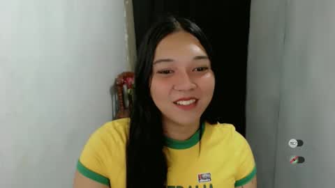 Snapshot of alisa_kiss_ chatting on September 19, 2025, 1:56 pm Shanti xhey online show from September 19, 2025, 1:56 pm