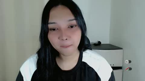 Shanti xhey online show from February 16, 2026, 6:26 pm