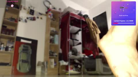 Snapshot of alisa_u chatting on June 8, 2026, 1:28 am alisa_u online show from June 8, 2026, 1:28 am