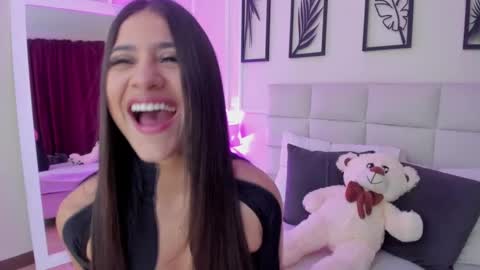     online show from March 1, 2025, 5:49 pm