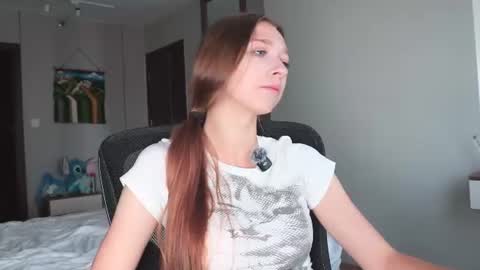 Snapshot of alisaa_01 chatting on July 29, 2026, 3:04 am Alice Fansly Alisa01 online show from July 29, 2026, 3:04 am
