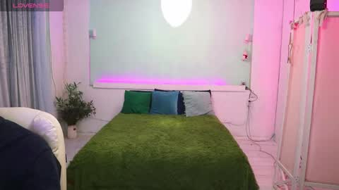 Alisa Aleks online show from March 26, 2026, 7:19 pm