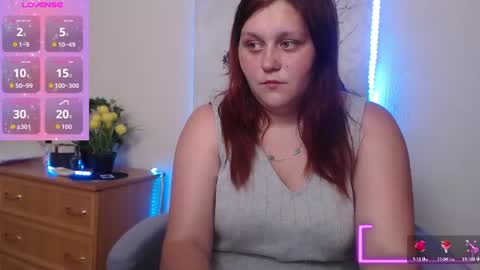 Snapshot of alisawoods_ chatting on June 30, 2026, 12:17 pm Alisa online show from June 30, 2026, 12:17 pm