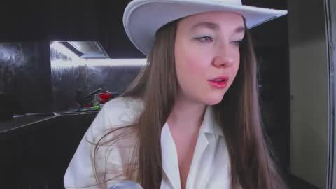 Alisa online show from February 19, 2026, 8:10 am