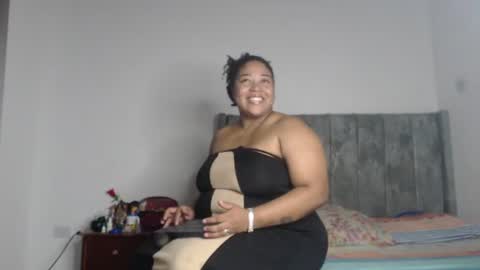 Snapshot of alisha_charm1 chatting on July 6, 2026, 6:43 pm Alisha charm1 online show from July 6, 2026, 6:43 pm