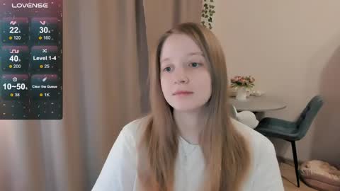 Snapshot of alisha_ley chatting on April 19, 2026, 2:00 am Alya online show from April 19, 2026, 2:00 am