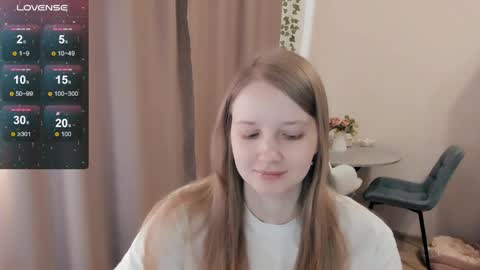 Snapshot of alisha_ley chatting on April 21, 2026, 7:58 am Alya online show from April 21, 2026, 7:58 am