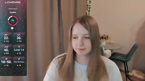 Snapshot of alisha_ley chatting on April 28, 2026, 8:36 pm Alya online show from April 28, 2026, 8:36 pm