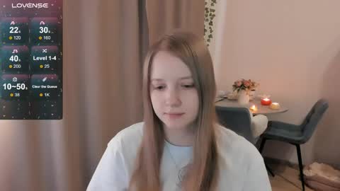 Snapshot of alisha_ley chatting on May 2, 2026, 12:43 pm Alya online show from May 2, 2026, 12:43 pm