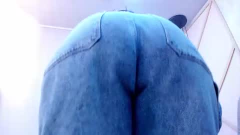 Snapshot of alishapalmer chatting on June 24, 2026, 11:42 am online show from June 24, 2026, 11:42 am