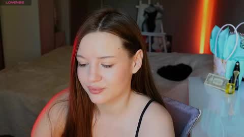 Hey there Im a Hookah Girl online show from April 11, 2026, 11:47 am