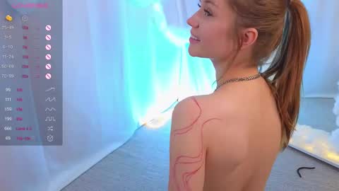 Alisia online show from March 4, 2025, 1:38 pm