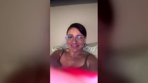 Alicia online show from March 27, 2026, 9:03 pm