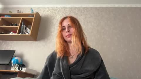 Snapshot of alismoona chatting on April 30, 2026, 9:04 am Alisa online show from April 30, 2026, 9:04 am