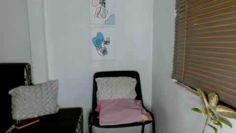 Snapshot of alisonturbay chatting on June 11, 2026, 2:53 am Alisonturbay online show from June 11, 2026, 2:53 am