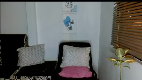 Snapshot of alisonturbay chatting on June 21, 2026, 2:47 am Alisonturbay online show from June 21, 2026, 2:47 am