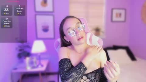 alisoon online show from September 11, 2025, 11:54 am