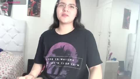 alissa_morrison online show from December 17, 2025, 1:22 am