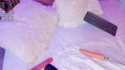 Alisse Miller online show from March 10, 2026, 4:28 am