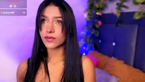 Snapshot of alisse_xx chatting on April 23, 2026, 1:02 pm alisse_xx online show from April 23, 2026, 1:02 pm