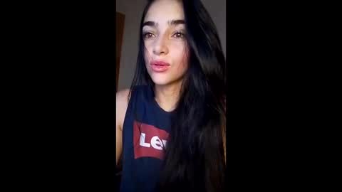 Alisson369  online show from May 27, 2026, 9:17 am