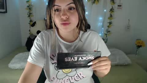 Snapshot of alisson_7 chatting on March 19, 2026, 9:35 am Alisson online show from March 19, 2026, 9:35 am