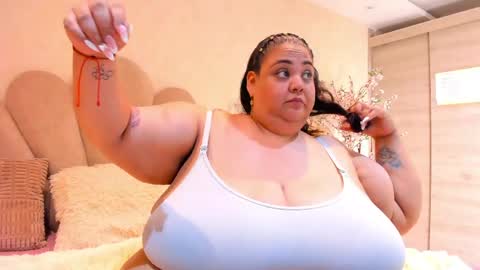 Snapshot of alisson_am chatting on May 17, 2026, 2:31 am Alisson online show from May 17, 2026, 2:31 am