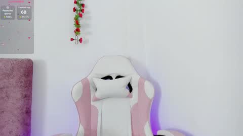 Snapshot of alisson_boobs_ chatting on May 15, 2026, 11:23 pm Alisson online show from May 15, 2026, 11:23 pm