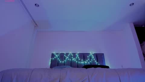    online show from November 8, 2025, 2:01 am