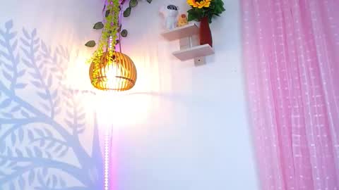 alisson online show from April 9, 2026, 7:58 am