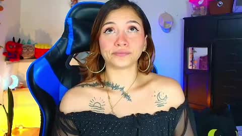 Snapshot of alisson_zafiro chatting on May 31, 2026, 3:04 am Alisson IG alisson zafiro27 online show from May 31, 2026, 3:04 am