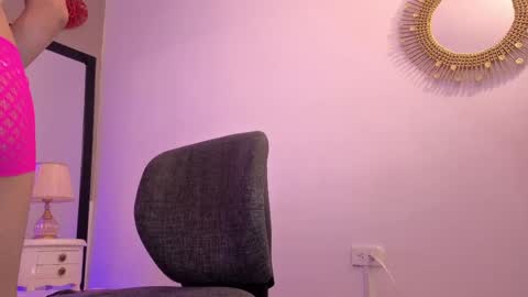 Snapshot of alissonrose3 chatting on June 4, 2026, 7:42 pm alissonrose3 online show from June 4, 2026, 7:42 pm