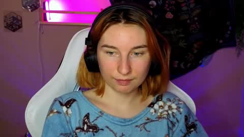 A L I C E  online show from September 19, 2025, 9:04 pm