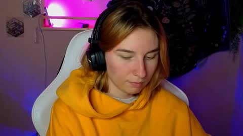 A L I C E  online show from September 21, 2025, 7:48 pm