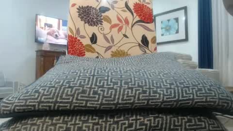 aliuno123456789 online show from February 28, 2026, 10:05 am