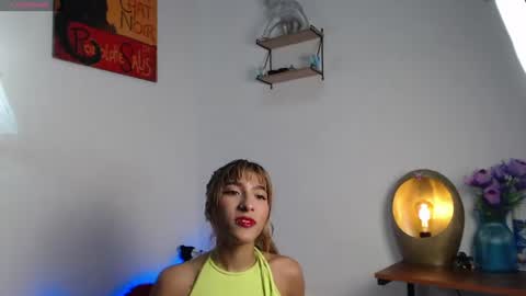 Snapshot of alix_kitty_ chatting on July 4, 2026, 12:06 am alix_kitty_ online show from July 4, 2026, 12:06 am