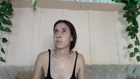 Snapshot of alix_rada chatting on May 9, 2026, 7:19 pm Ali online show from May 9, 2026, 7:19 pm