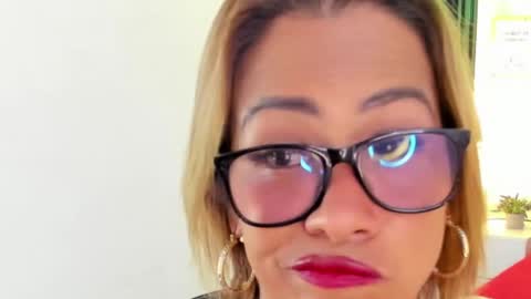 Alix online show from March 7, 2025, 9:07 am