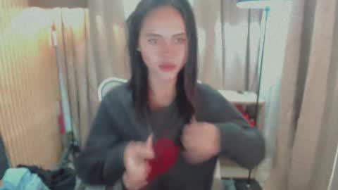 Snapshot of aliyahfoxs chatting on May 27, 2026, 7:16 am ALIYAH SOO online show from May 27, 2026, 7:16 am