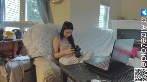 Alize Zaide online show from February 24, 2025, 11:19 pm