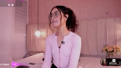 Snapshot of alizza_ chatting on April 30, 2026, 11:49 am alizza_ online show from April 30, 2026, 11:49 am